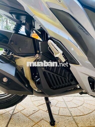 Vario 150 2021 bạc porche xe đẹp chuẩn zin✅