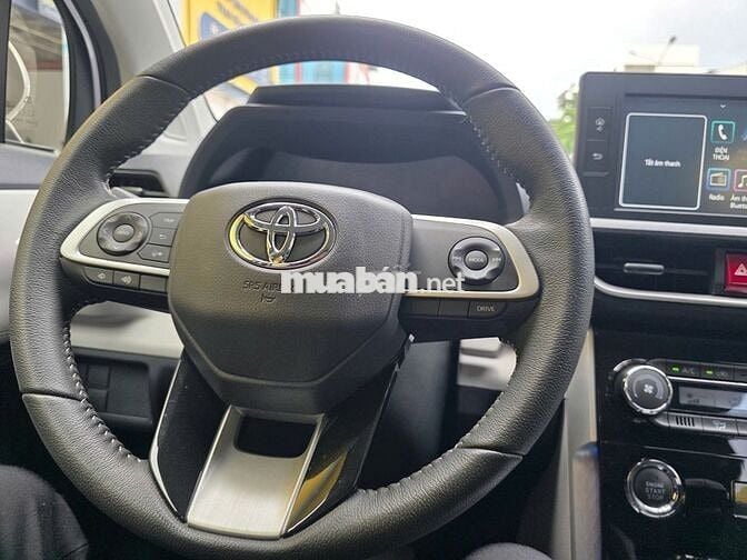 Toyota Veloz Cross 2022 CVT 12200 km