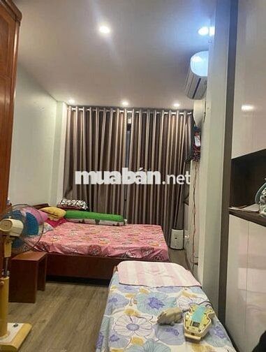 Bán nhà Láng Thượng 5T,lô góc 2 thoáng,4.2m mặt tiền,ngõ thông như phố