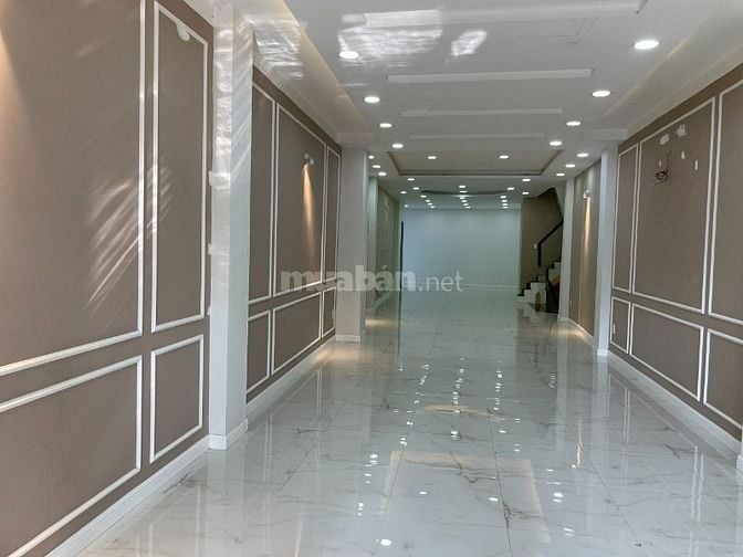 Cho thuê nhà mặt tiền Ngô Gia Tự, Q.10, 4x22m, NH 6m, 5 lầu, thang máy