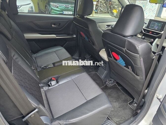 Toyota Veloz Cross 2022 CVT 12200 km