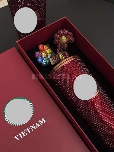 Ly giữ nhiệt đính đá Đỏ mới 100%