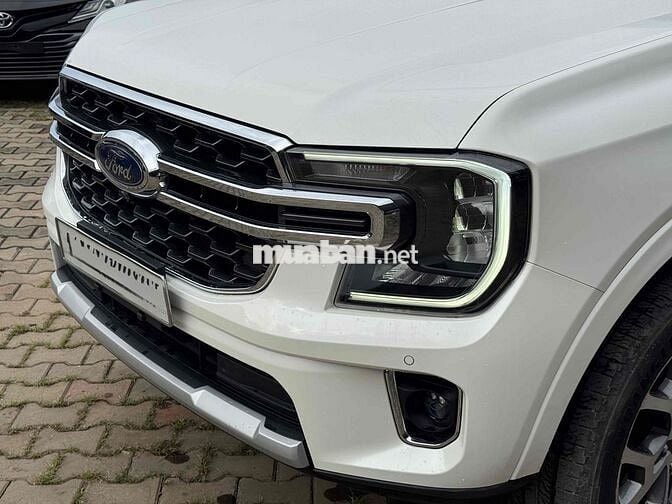Ford Everest 2024 Titanium 1 Cầu 26.000 km
