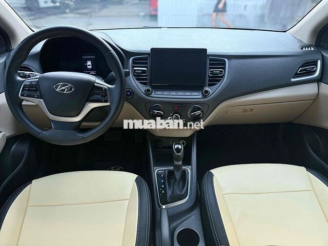 Hyundai Accent 2021 1.4 AT - 67000 km một chủ