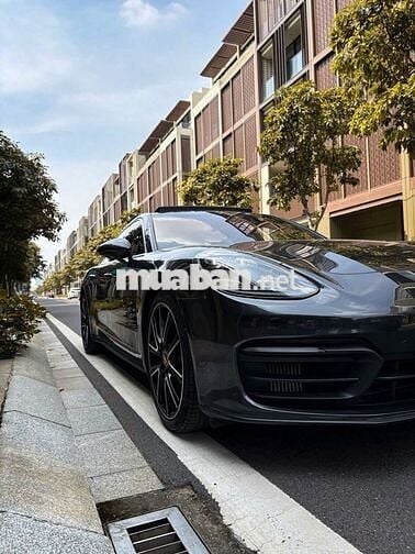 Porsche Panamera 4 Executive 2021