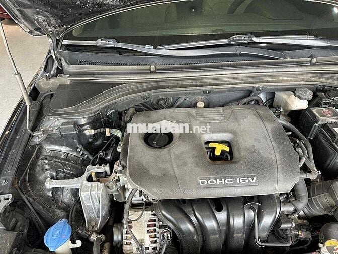 Hyundai Elantra 2018 2.0 AT - 80000 km không lỗi
