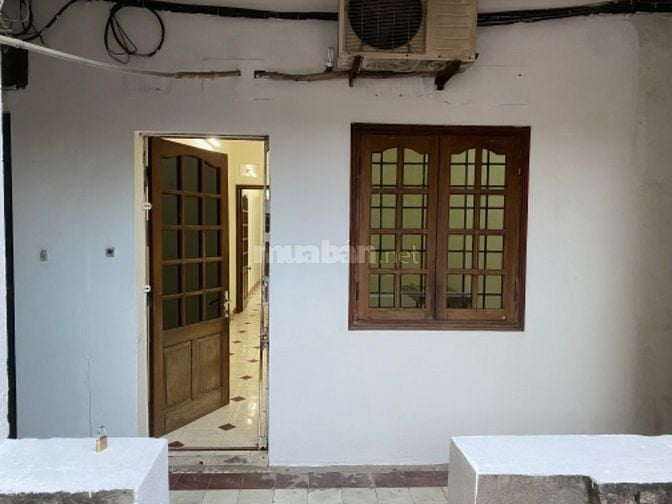 Cho thuê căn hộ TT tầng 2 Tập thể ĐH Thuỷ lơi