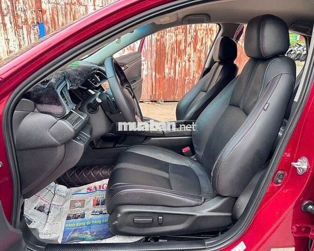 Honda Civic RS Đỏ siêu mới