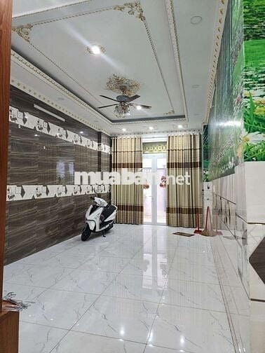 NHÀ MỚI NGUYÊN CĂN 5PN 6WC HẺM XE HƠI GÒ XOÀI