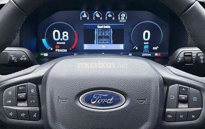 Siêu Lướt Ford Everest 2024 Titanium 2.0L 4x2 AT