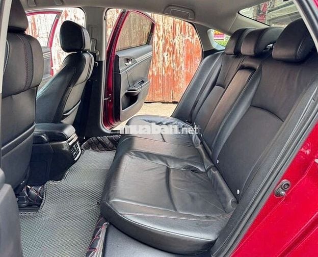 Honda Civic RS Đỏ siêu mới