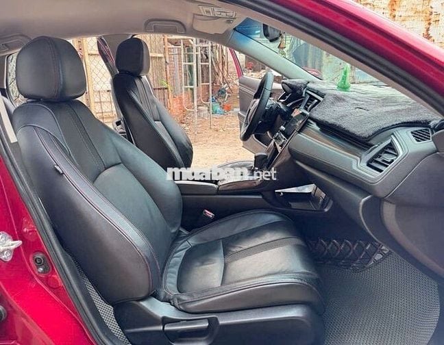 Honda Civic RS Đỏ siêu mới