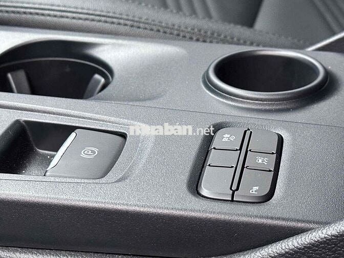 Siêu Lướt Ford Everest 2024 Titanium 2.0L 4x2 AT