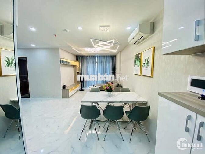 Cần Bán Gấp CH Cao Cấp 3PN, 2WC, Tại The Everrich Infinity, Q5