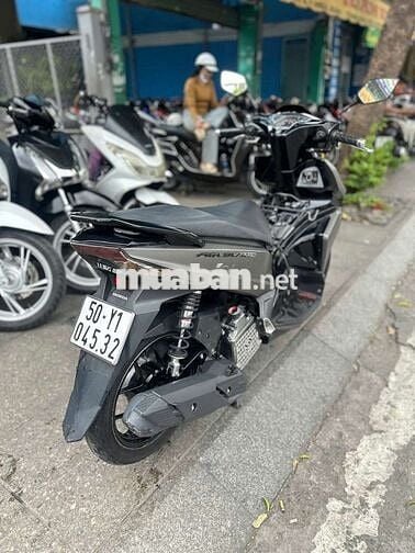 Honda blade 2017 mới 90% Bstp chính chủ