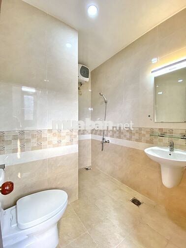 CĂN HỘ BAN CÔNG MỚI XÂY NGAY CÔNG VIÊN GIA ĐỊNH, SÂN BAY TÂN SƠN NHẤT