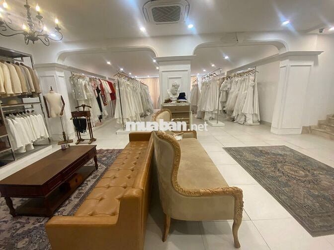 Chính chủ - Bán tòa nhà 17 -19 Phan Đình Phùng, Phú Nhuận, HCM