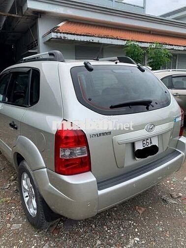 Chính chủ cần bán xe Hyundai Tucson 2009 2.0 AT