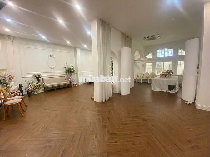 Chính chủ - Bán tòa nhà 17 -19 Phan Đình Phùng, Phú Nhuận, HCM