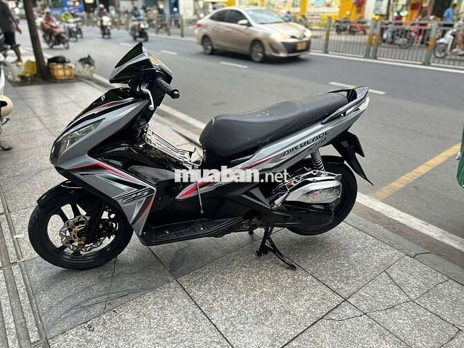 Honda air blade 2015 mới 90% Bstp chính chủ