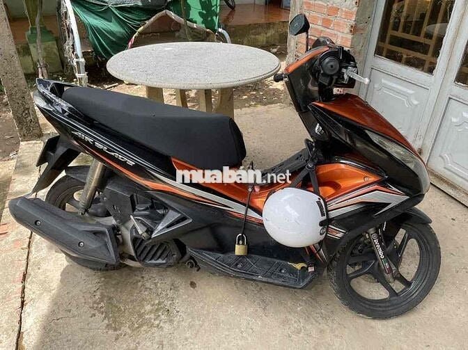 Honda Air Blade Cam đen