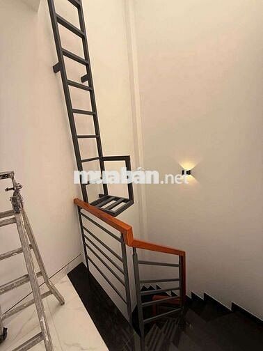 Bán nhà mới full nội thất Trần Hưng Đạo P7 Q5