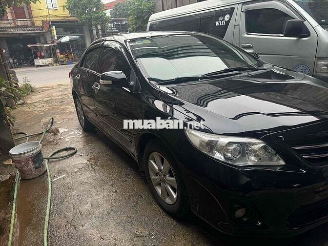 Toyota Corolla Altis 2012 1.8G AT - 150000 km