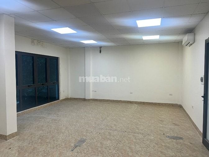 Chính chủ cho thuê sàn văn phòng phố Hà Trì