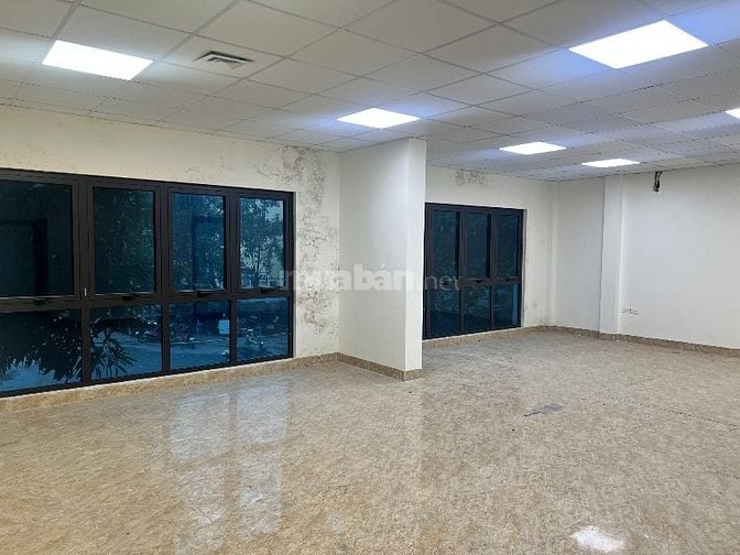Chính chủ cho thuê sàn văn phòng phố Hà Trì