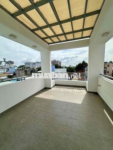 167,4M2 Ô TÔ ĐỔ CỬA - CÁCH 30M MẶT TIỀN - NGÃ 4 TRẦN HƯNG ĐẠO QUẬN 5 .