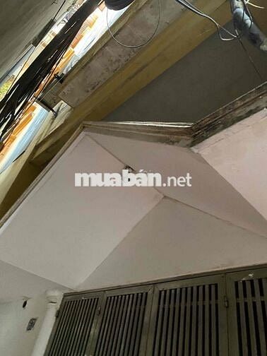 Nhà riêng 3 ngủ, ngõ Trại Găng Bạch Mai (có cho thuê tách phòng)