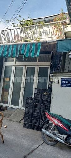 Bán nhà đường C4, Phạm Hùng, TP.HCM