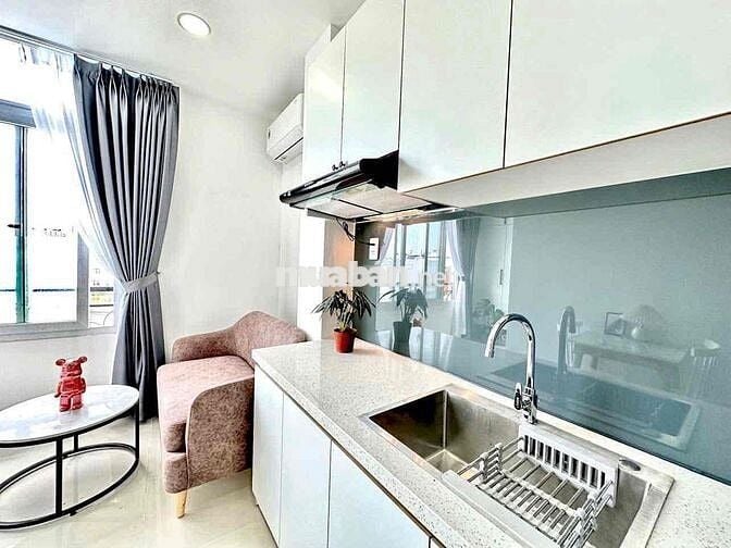 💛 Studio xinh xắn full nội thất – ban công thoáng mát – thang máy + hầ