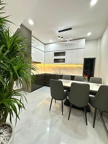 Nhà ngõ Hoà Bình 7 Minh Khai-Bạch Mai. MB42m2*5T mới. 5p,4WC