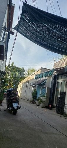 Bán nhà đường C4, Phạm Hùng, TP.HCM