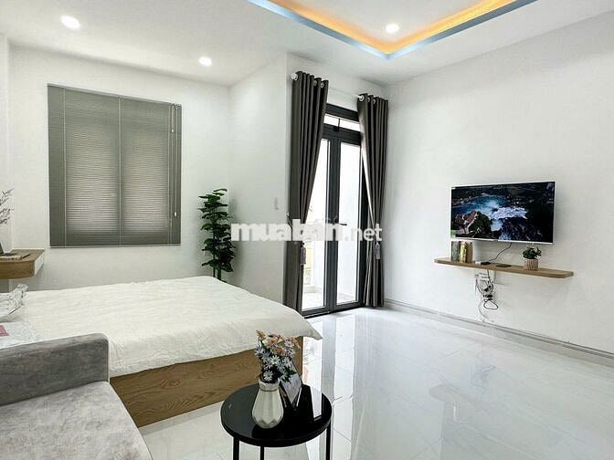CHO THUÊ CĂN STUDIO BAN CÔNG TÁCH BẾP - NGAY TOÀ NHÀ VIETTEL - GIÁ TỐT
