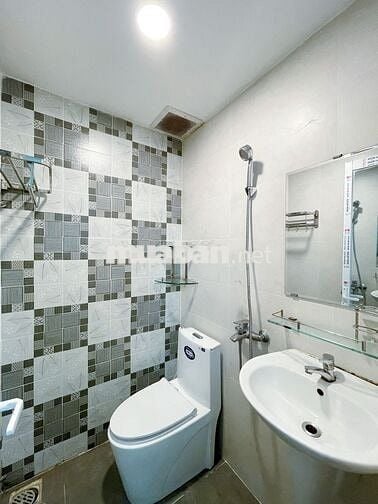 PHÒNG MỚI CỰC XINH NGAY LÊ VĂN SỸ Q.3 GẦN TÒA NHÀ VIETEL SIÊU AN NINH