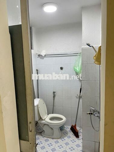 Chính chủ cho thuê căn chung cư 60m ở chung cư N06 Trần Quý Kiên