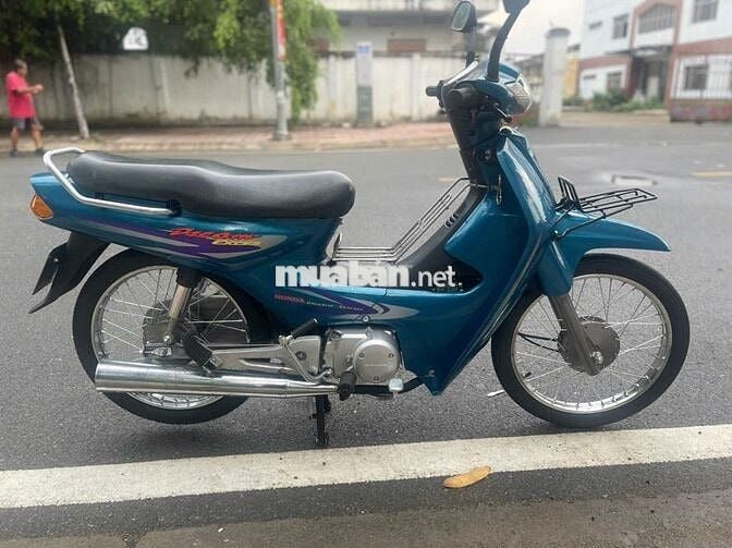 Honda Dream 99 biển số 51