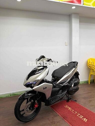 Bán Ab 2017 biển 43 màu bạc porsche siêu mới