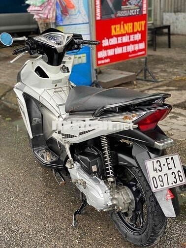 Honda Air Blade 2012 Trắng bạc