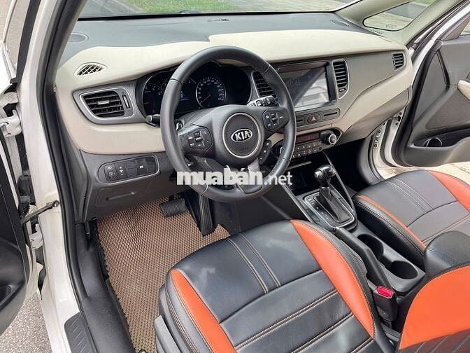 Kia Rondo 2.0AT 2017 - 80832 km