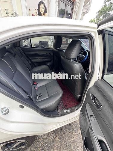Toyota Vios Trắng 5 chỗ