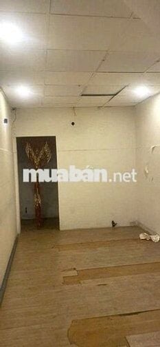 Cho Thuê Nhà Đường Nguyễn Văn Cừ, Quận 1 ( 6PN + MBKD - KD Thoải Mái )