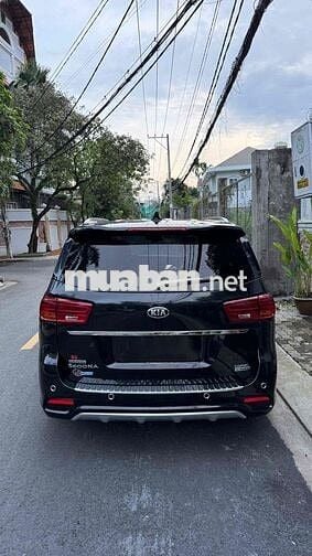 Kia Sedona 2019 Luxury D - 138000 km