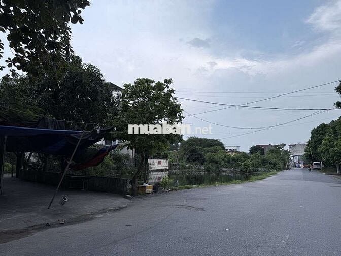 Bán đất nền khu bát tràng gia Lâm diện tích 105m2, giá 9tỷ