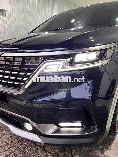 Kia Carnival 2023 Signature odo 6v siêu đẹp