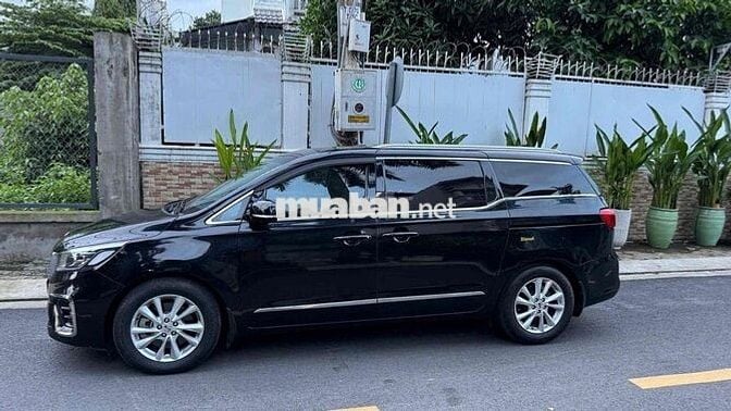 Kia Sedona 2019 Luxury D - 138000 km