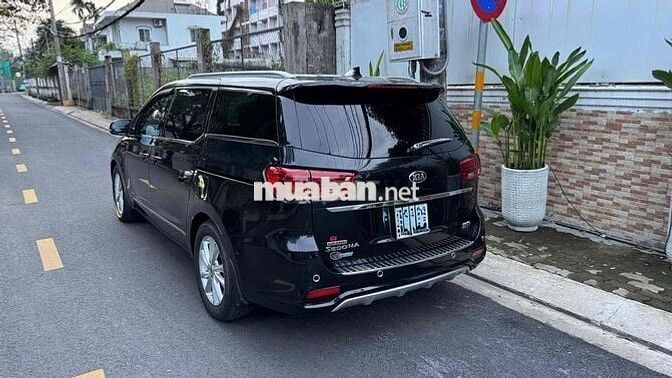 Kia Sedona 2019 Luxury D - 138000 km