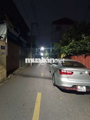 Bán nhà bát tràng gia Lâm diện tích 57m.giá5, 4tỷ